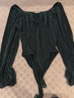 Peachpuff Black Sparkle Long-Sleeve Bodysuit